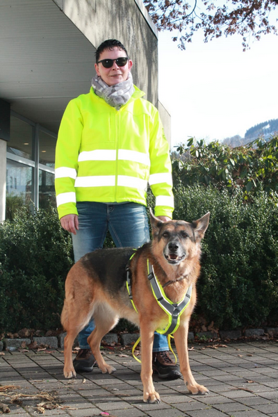 DOGWORKER Sauerland® Mantrailer-Team Andrea & Hilde